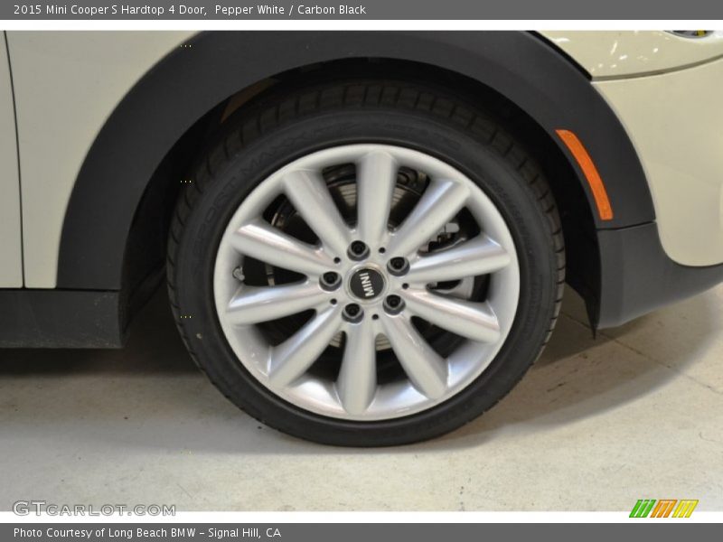 Pepper White / Carbon Black 2015 Mini Cooper S Hardtop 4 Door
