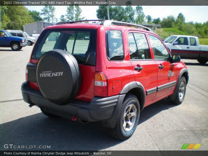 Wildfire Red / Medium Gray 2002 Chevrolet Tracker ZR2 4WD Hard Top