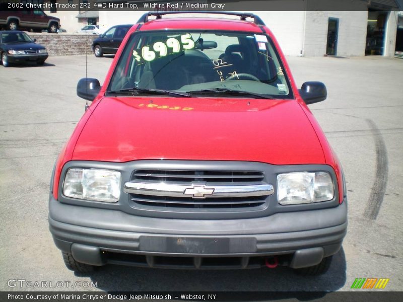 Wildfire Red / Medium Gray 2002 Chevrolet Tracker ZR2 4WD Hard Top