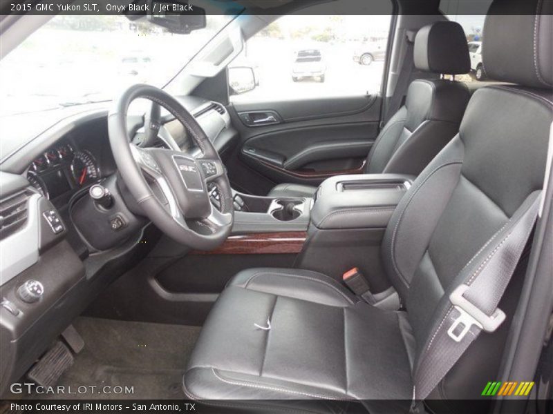 Front Seat of 2015 Yukon SLT