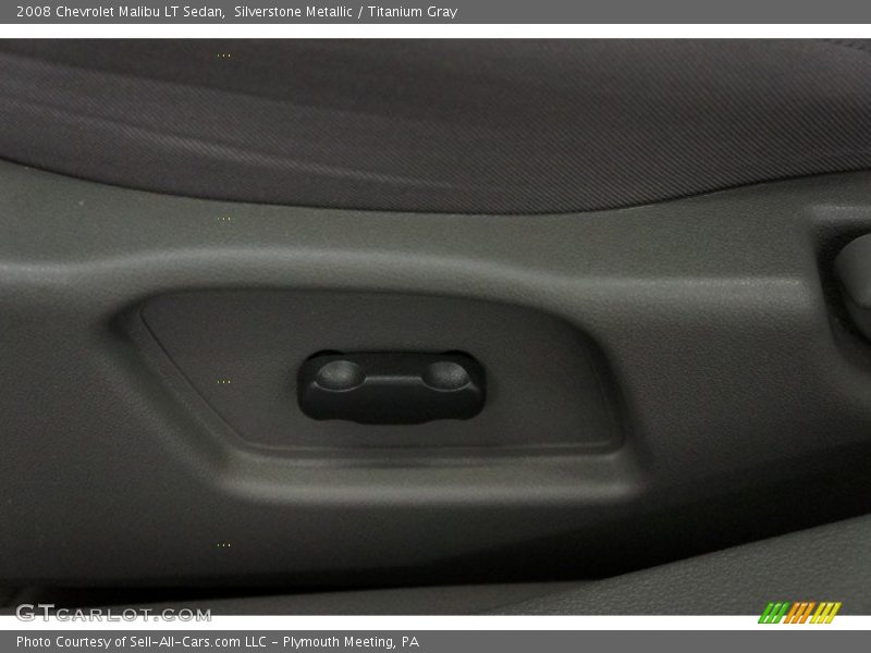 Silverstone Metallic / Titanium Gray 2008 Chevrolet Malibu LT Sedan