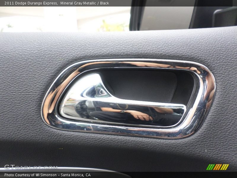 Mineral Gray Metallic / Black 2011 Dodge Durango Express