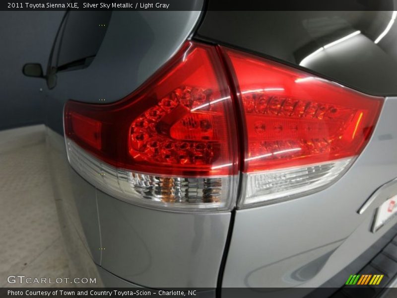 Silver Sky Metallic / Light Gray 2011 Toyota Sienna XLE