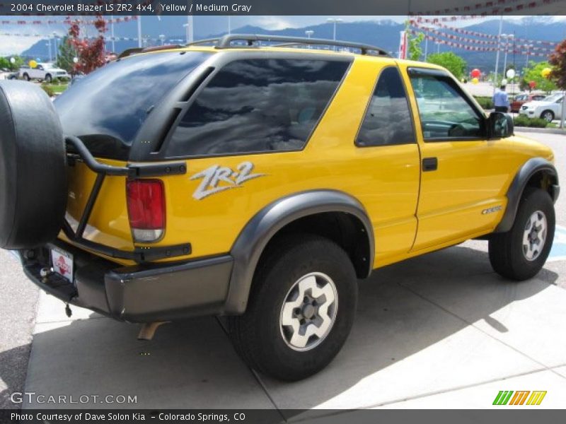 Yellow / Medium Gray 2004 Chevrolet Blazer LS ZR2 4x4