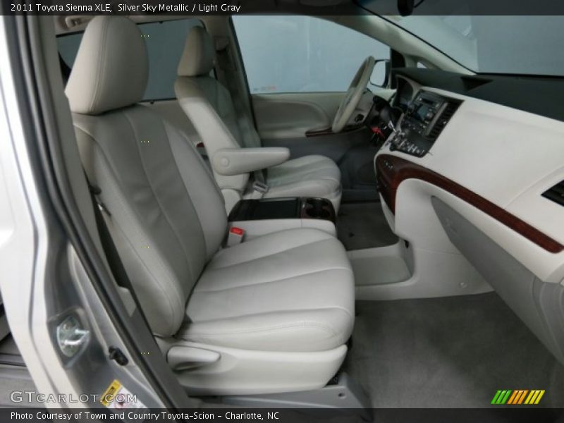 Silver Sky Metallic / Light Gray 2011 Toyota Sienna XLE