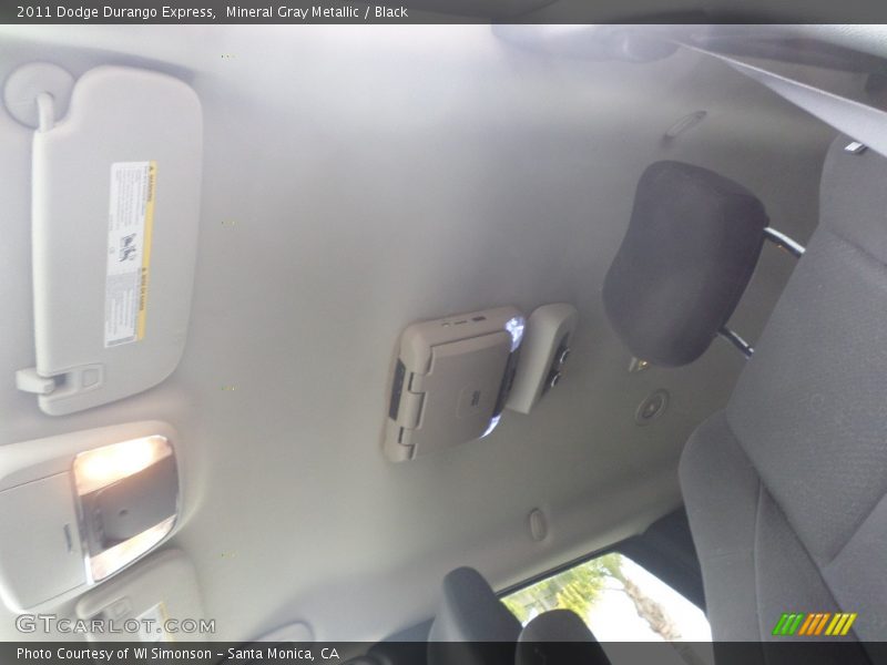 Mineral Gray Metallic / Black 2011 Dodge Durango Express