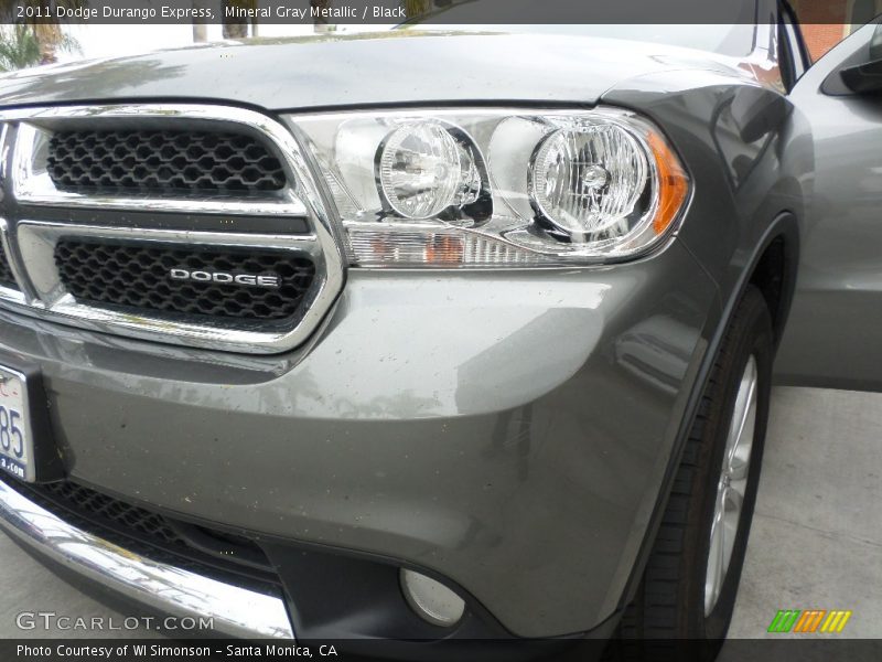 Mineral Gray Metallic / Black 2011 Dodge Durango Express
