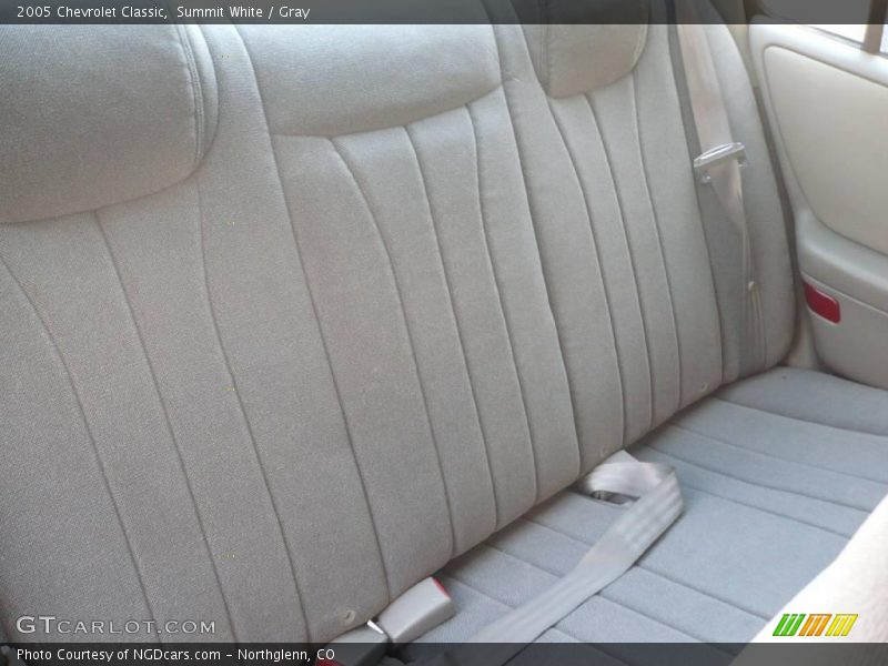 Summit White / Gray 2005 Chevrolet Classic