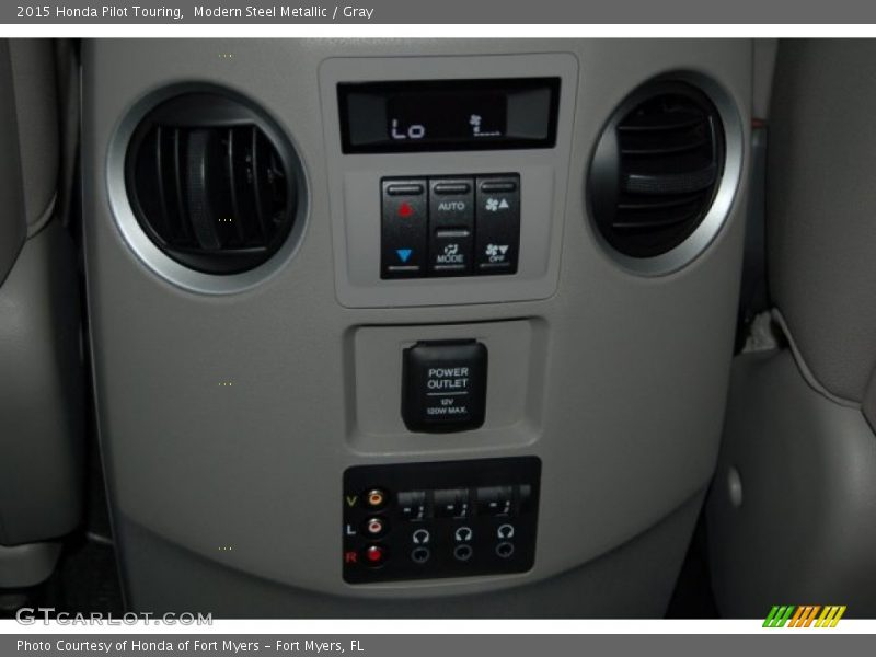 Modern Steel Metallic / Gray 2015 Honda Pilot Touring