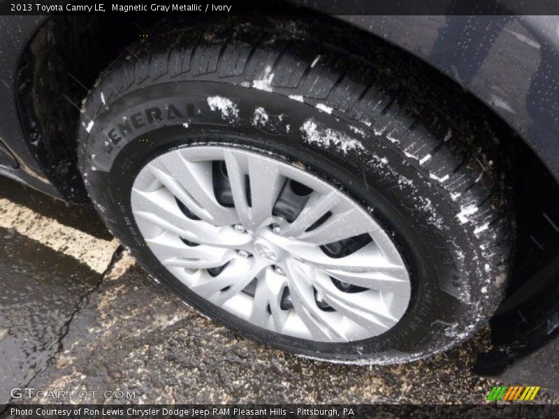 Magnetic Gray Metallic / Ivory 2013 Toyota Camry LE