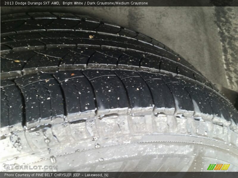 Bright White / Dark Graystone/Medium Graystone 2013 Dodge Durango SXT AWD