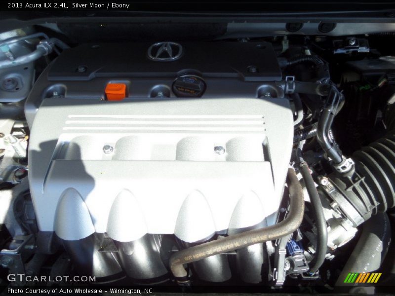 Silver Moon / Ebony 2013 Acura ILX 2.4L