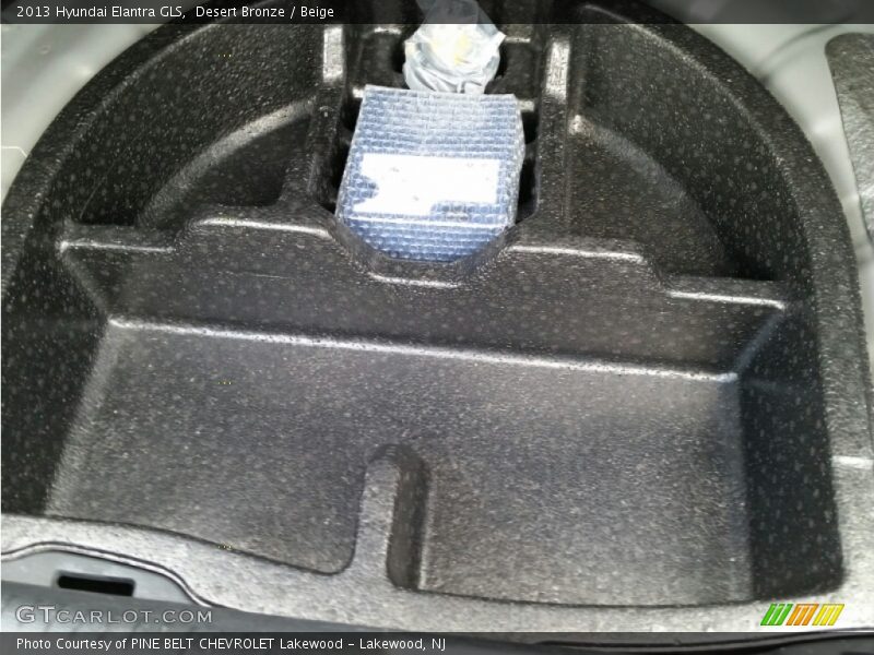 Desert Bronze / Beige 2013 Hyundai Elantra GLS