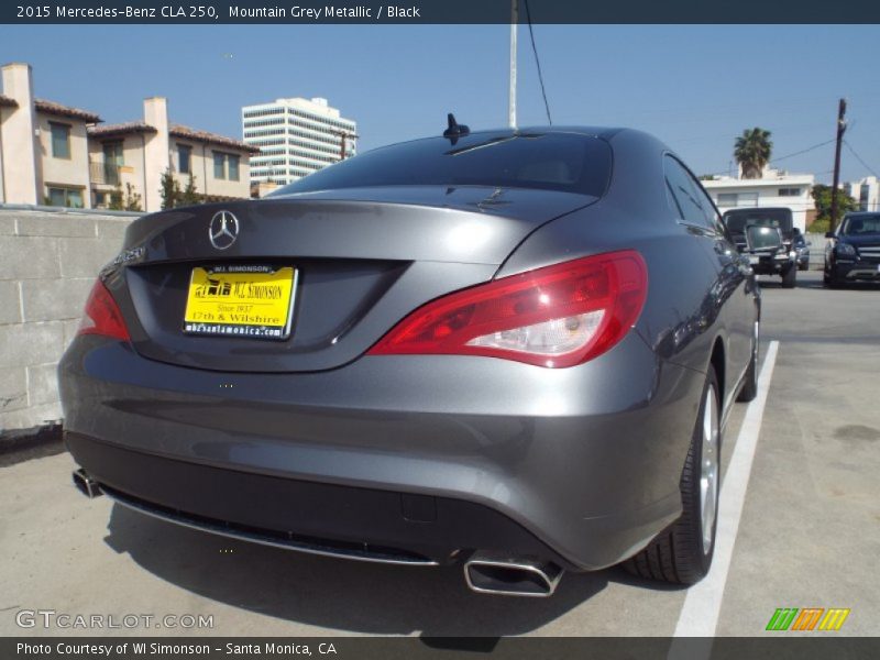 Mountain Grey Metallic / Black 2015 Mercedes-Benz CLA 250