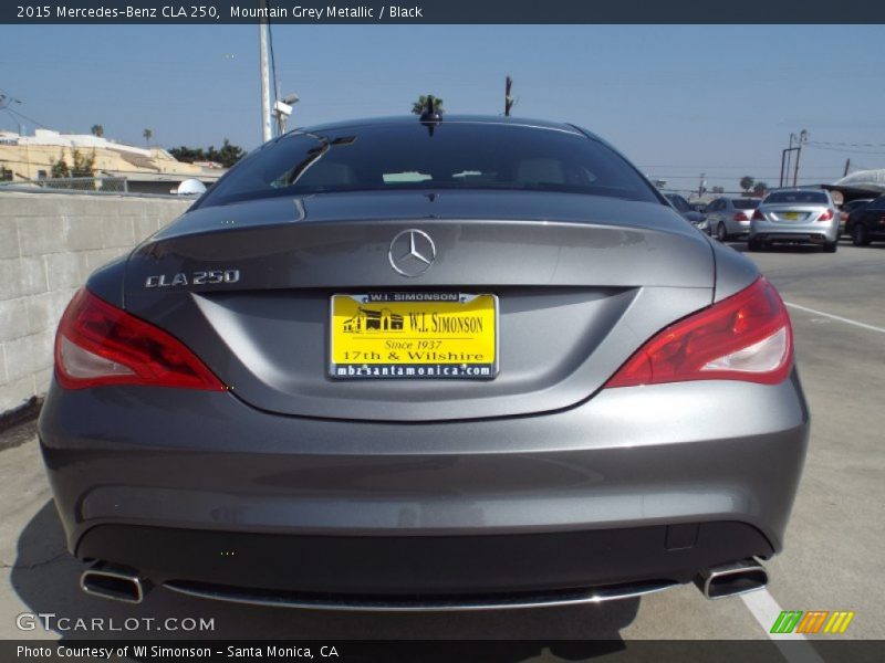 Mountain Grey Metallic / Black 2015 Mercedes-Benz CLA 250
