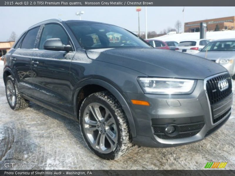Front 3/4 View of 2015 Q3 2.0 TFSI Premium Plus quattro