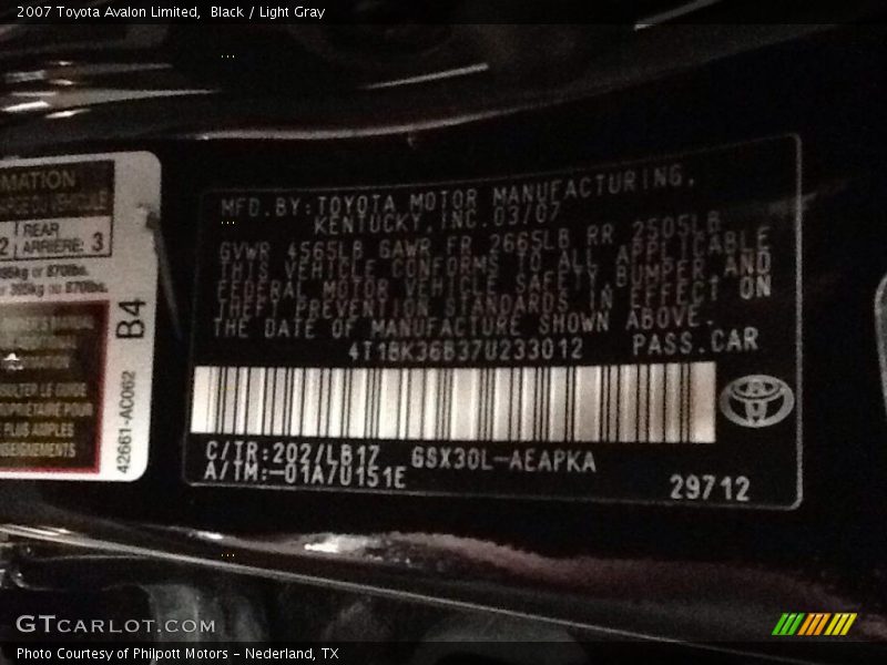 Black / Light Gray 2007 Toyota Avalon Limited