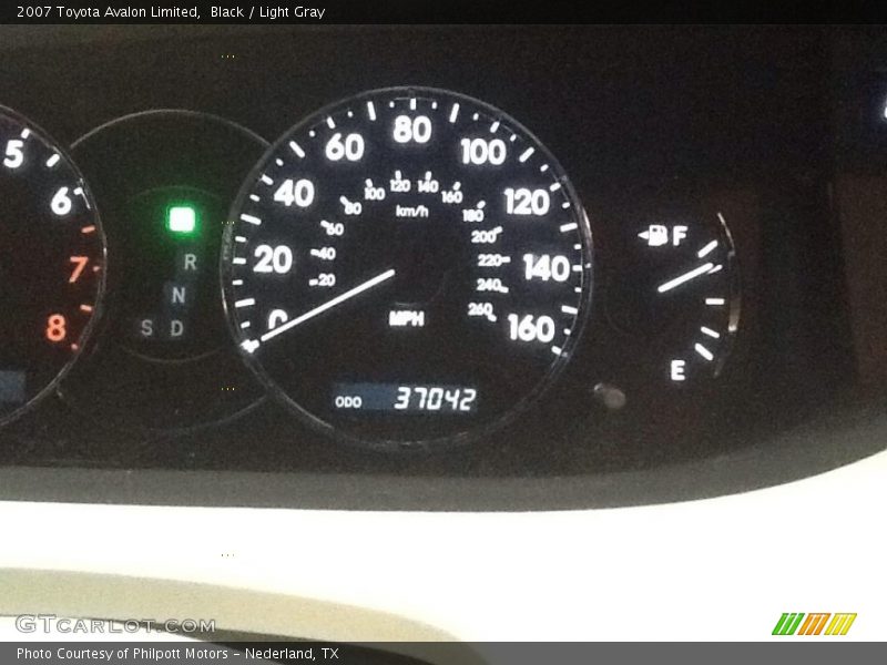 Black / Light Gray 2007 Toyota Avalon Limited