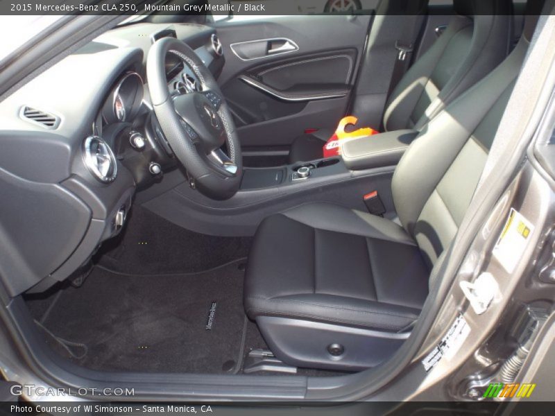 Mountain Grey Metallic / Black 2015 Mercedes-Benz CLA 250