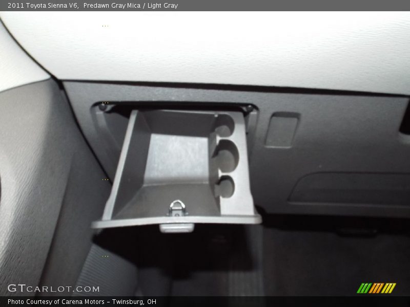 Predawn Gray Mica / Light Gray 2011 Toyota Sienna V6