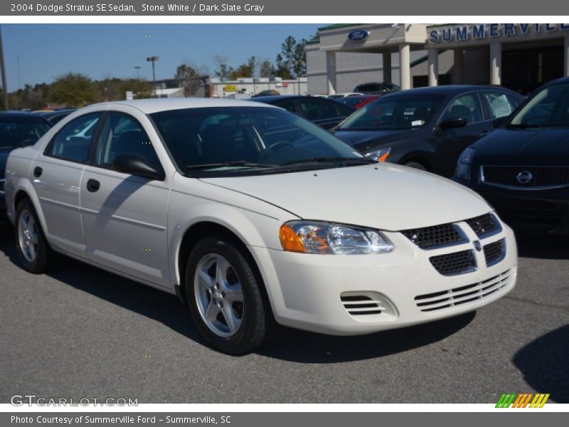 Stone White / Dark Slate Gray 2004 Dodge Stratus SE Sedan