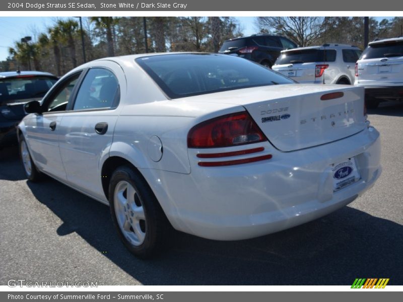 Stone White / Dark Slate Gray 2004 Dodge Stratus SE Sedan