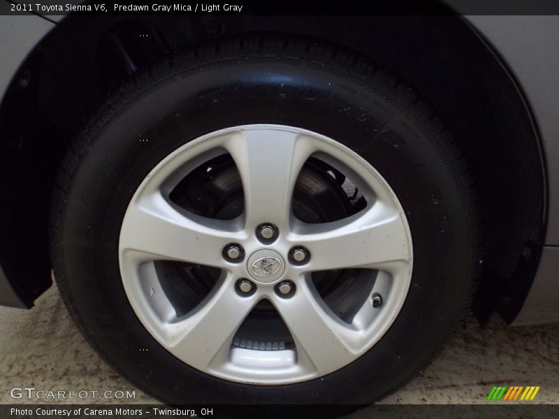Predawn Gray Mica / Light Gray 2011 Toyota Sienna V6