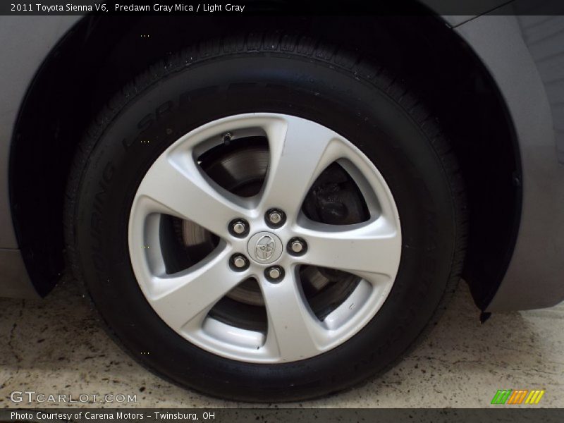 Predawn Gray Mica / Light Gray 2011 Toyota Sienna V6