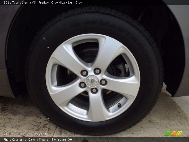 Predawn Gray Mica / Light Gray 2011 Toyota Sienna V6