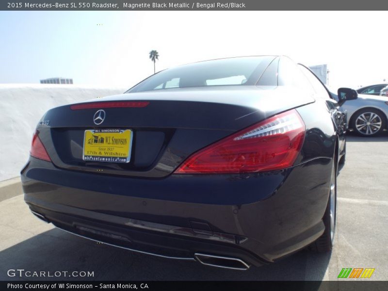 Magnetite Black Metallic / Bengal Red/Black 2015 Mercedes-Benz SL 550 Roadster