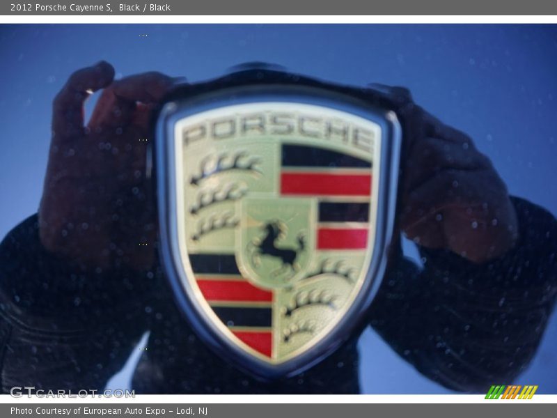 Black / Black 2012 Porsche Cayenne S