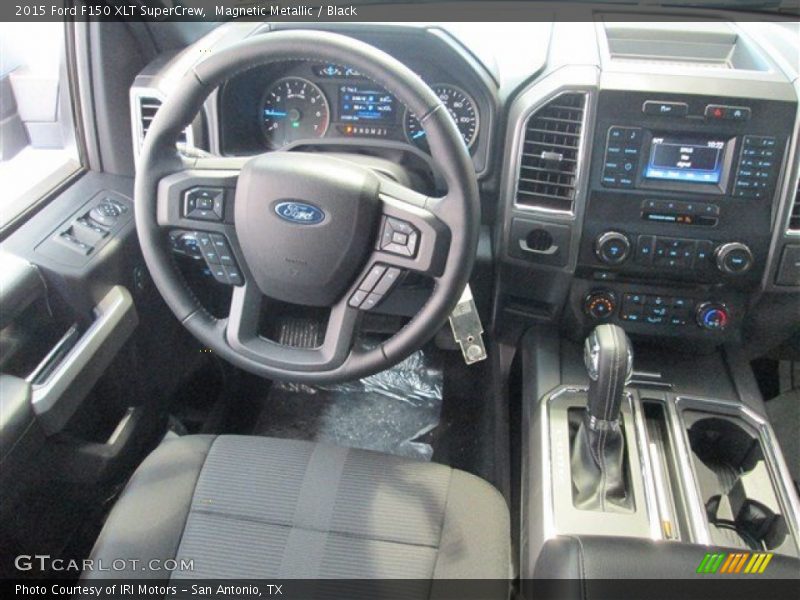 Magnetic Metallic / Black 2015 Ford F150 XLT SuperCrew