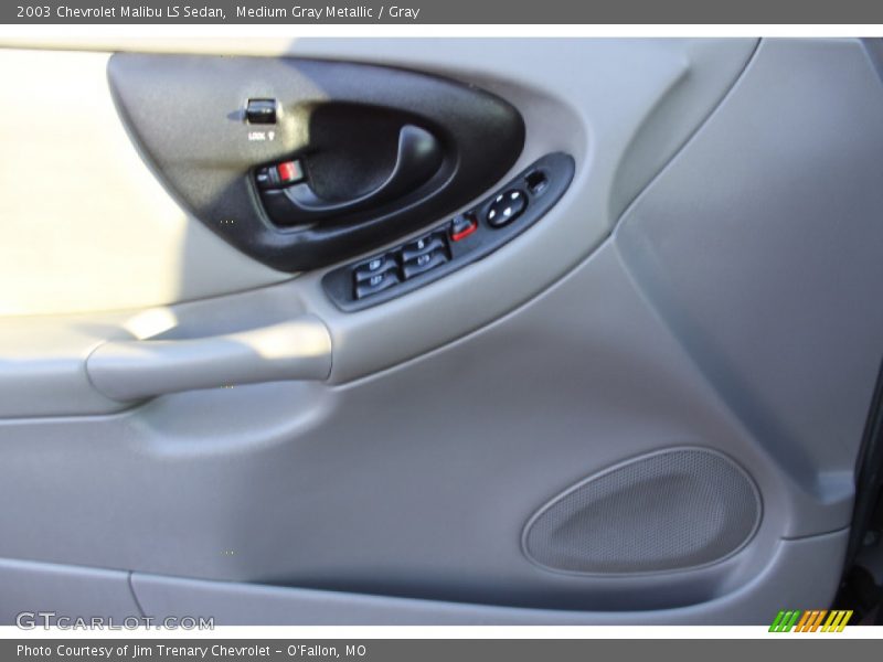 Medium Gray Metallic / Gray 2003 Chevrolet Malibu LS Sedan