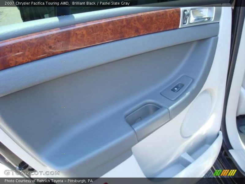 Brilliant Black / Pastel Slate Gray 2007 Chrysler Pacifica Touring AWD
