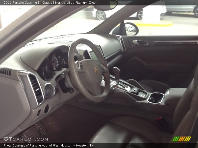 Classic Silver Metallic / Platinum Grey 2011 Porsche Cayenne S