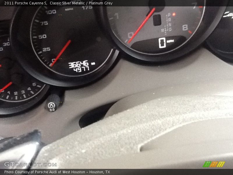 Classic Silver Metallic / Platinum Grey 2011 Porsche Cayenne S