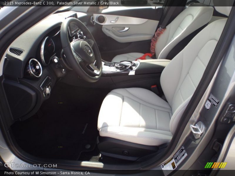 Paladium Silver Metallic / Grey/Black 2015 Mercedes-Benz C 300