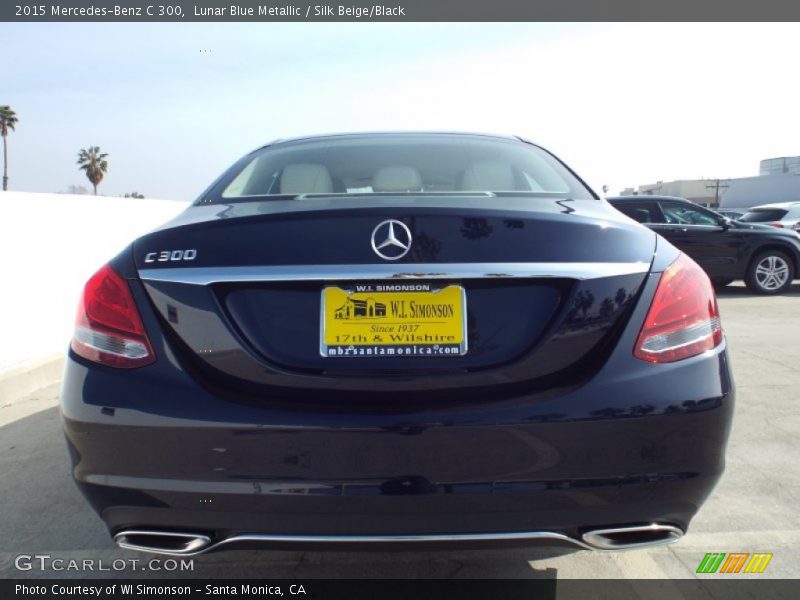 Lunar Blue Metallic / Silk Beige/Black 2015 Mercedes-Benz C 300