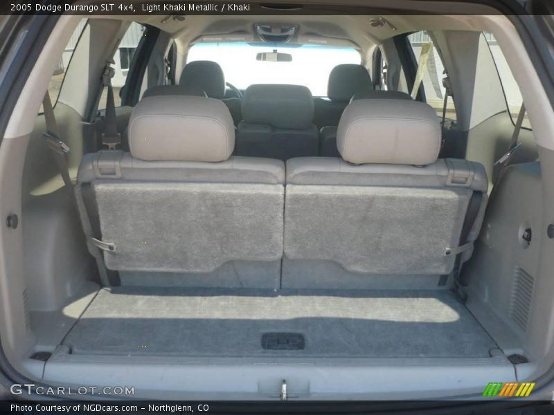 Light Khaki Metallic / Khaki 2005 Dodge Durango SLT 4x4