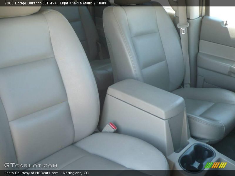 Light Khaki Metallic / Khaki 2005 Dodge Durango SLT 4x4