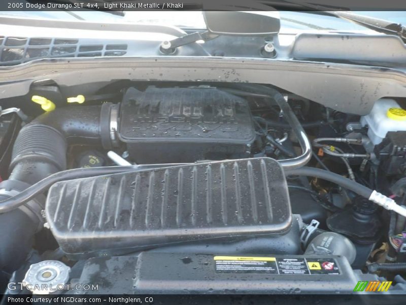 Light Khaki Metallic / Khaki 2005 Dodge Durango SLT 4x4