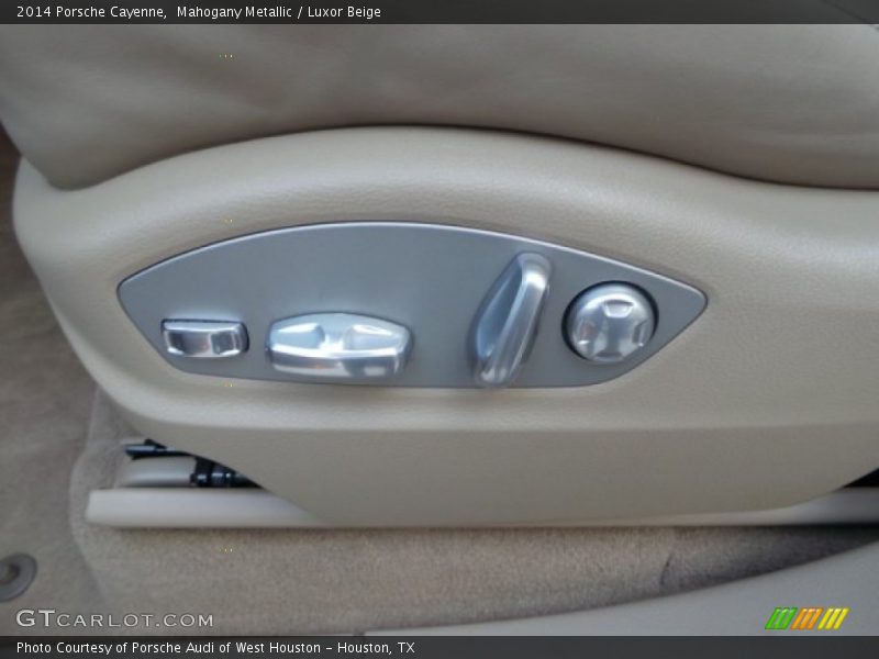 Mahogany Metallic / Luxor Beige 2014 Porsche Cayenne