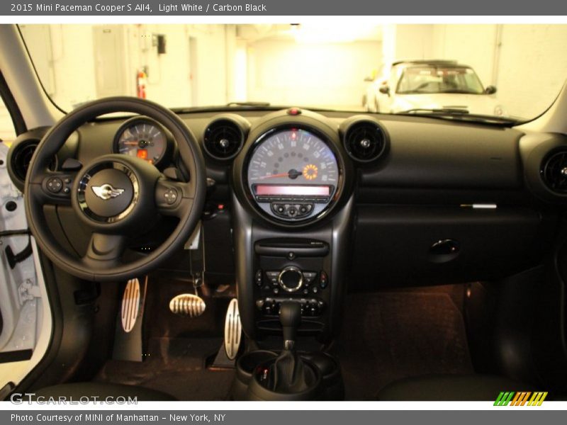 Light White / Carbon Black 2015 Mini Paceman Cooper S All4