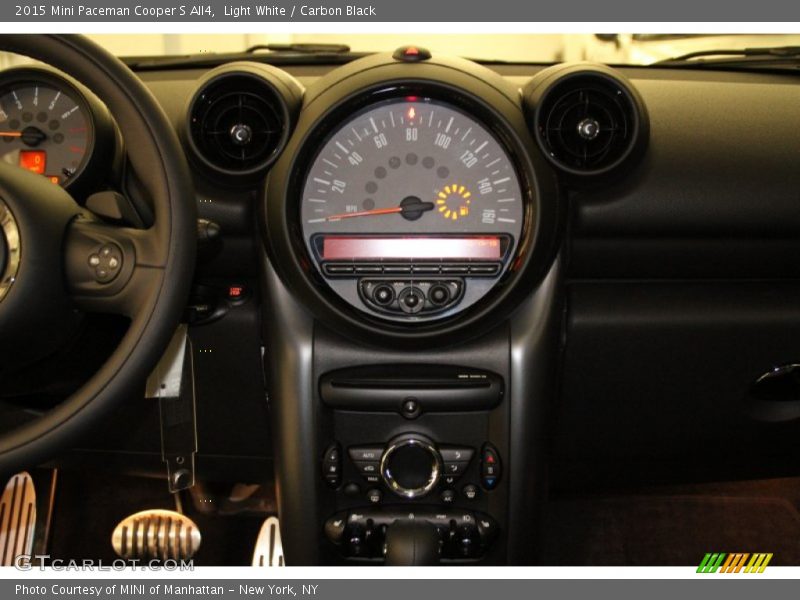 Light White / Carbon Black 2015 Mini Paceman Cooper S All4