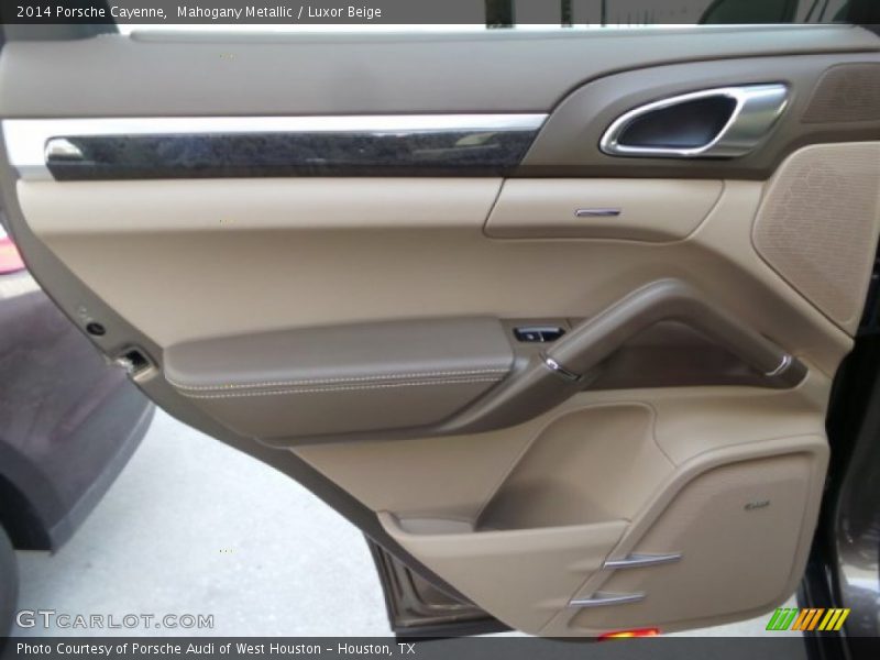 Mahogany Metallic / Luxor Beige 2014 Porsche Cayenne