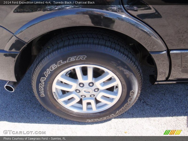 Tuxedo Black / Charcoal Black 2014 Ford Expedition Limited 4x4