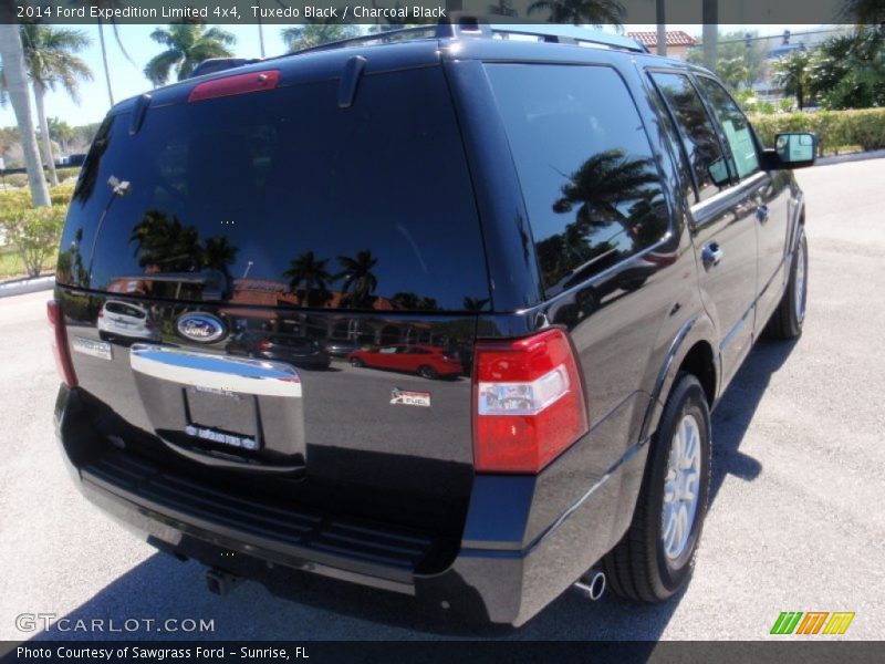 Tuxedo Black / Charcoal Black 2014 Ford Expedition Limited 4x4