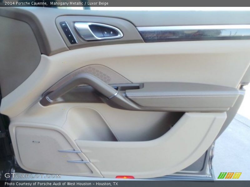 Mahogany Metallic / Luxor Beige 2014 Porsche Cayenne