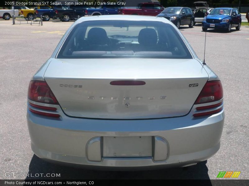 Satin Jade Pearl / Dark Slate Gray 2005 Dodge Stratus SXT Sedan