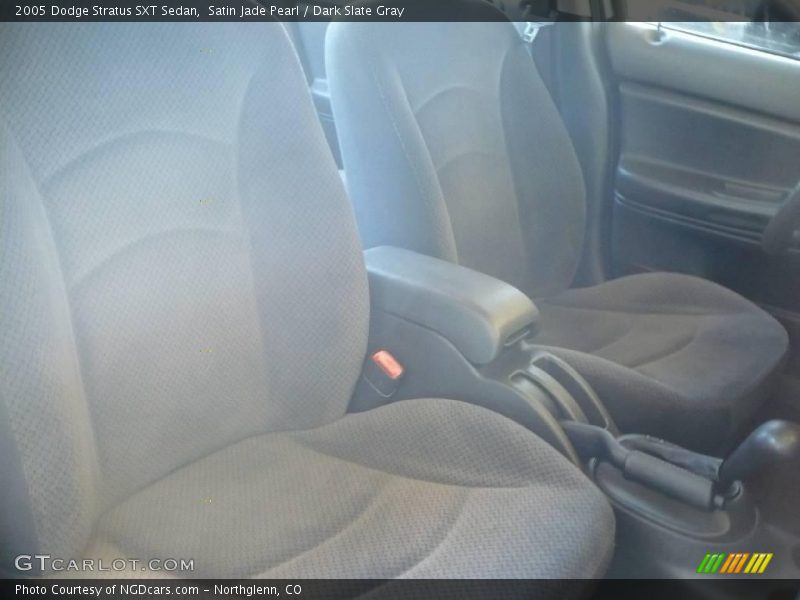 Satin Jade Pearl / Dark Slate Gray 2005 Dodge Stratus SXT Sedan